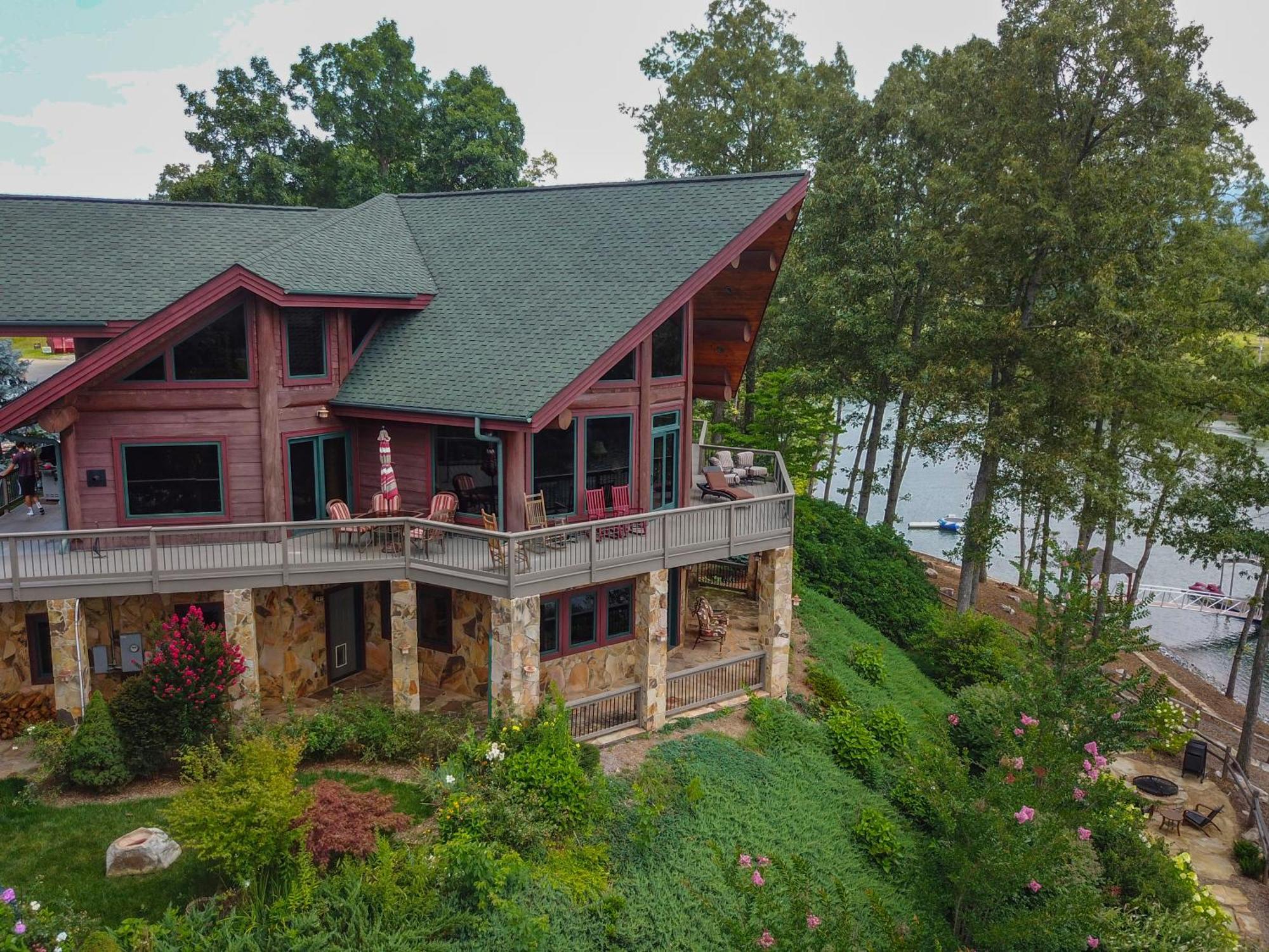 Stonecrest Lodge Lake Front Home With Private Boat Dock Hiawassee Exterior foto